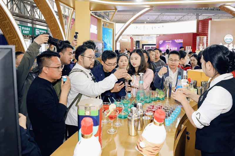  技术与文化的共振：五粮液糖酒会焕新背后的深度思考 新闻