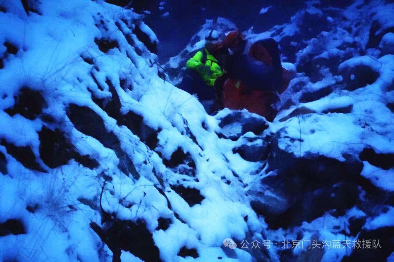 38小时、18处断崖与万元追偿:高山绳索救援的系统性技术复盘 新闻