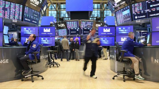 谷歌母公司及其他科技巨头或将各自举债数千亿美元 新闻