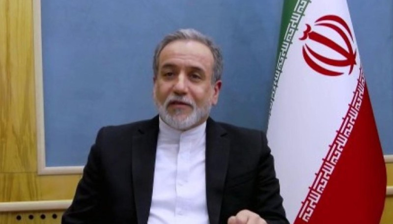  美媒称伊朗防长等约40名伊朗官员在袭击中死亡 新闻