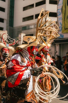  乡村文化遗产系统保护；如何赋能全面振兴，传承根脉与活力并重。 文化旅游