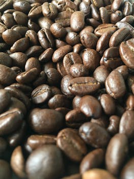 AI基础设施迎来重磅加持；英伟达战略投资Nebius，市场反应热烈。