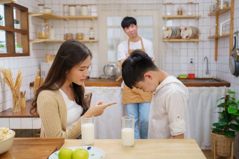  从神经科学角度解码：为何这七种情境下责备孩子会损伤其大脑发育 教育招生